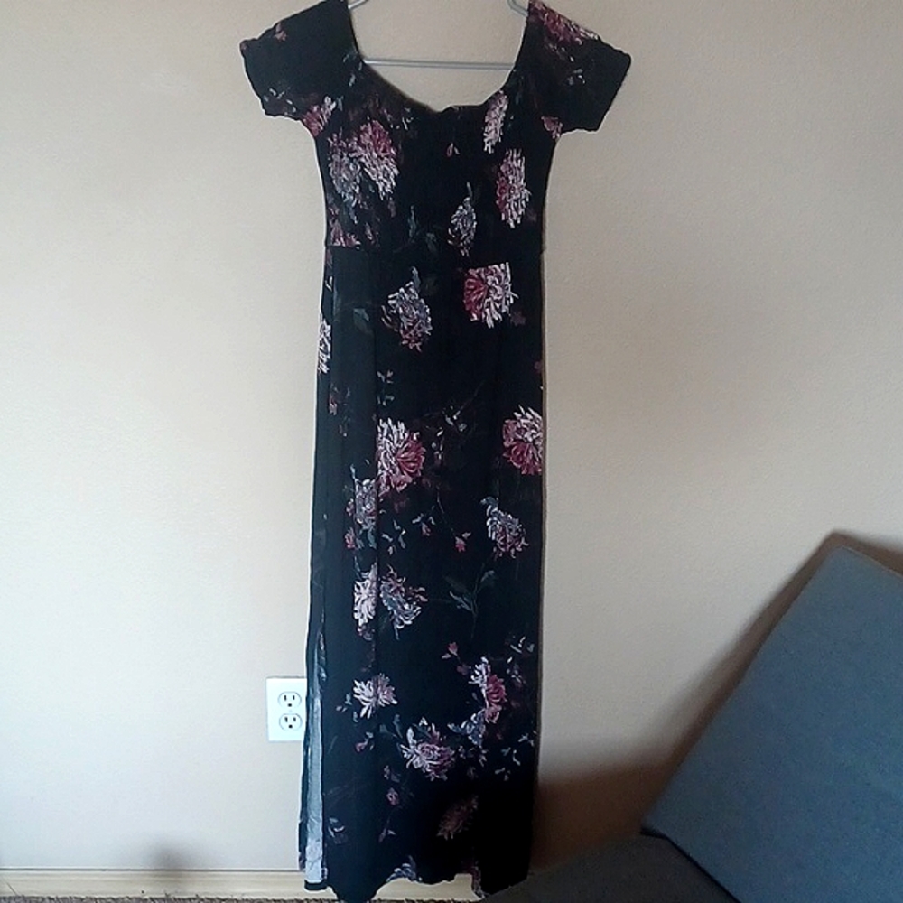 Off the shoulder dress worn it once